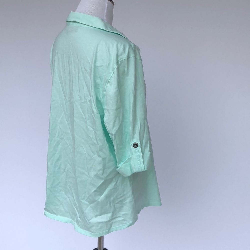 Style & Co Button Top With Pockets - Picture 4 of 6